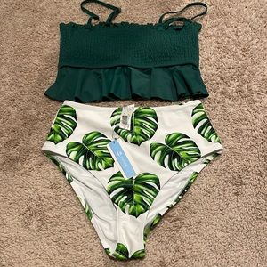 NWT, Cupshe Womens size M medium two-piece bikini swimsuit
